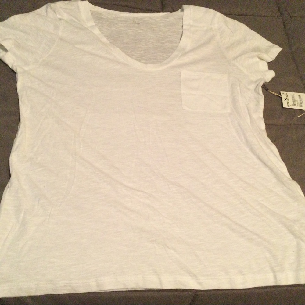 Caslon t-shirt